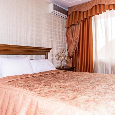 Olymp Hotel Uzhhorod Luaran gambar