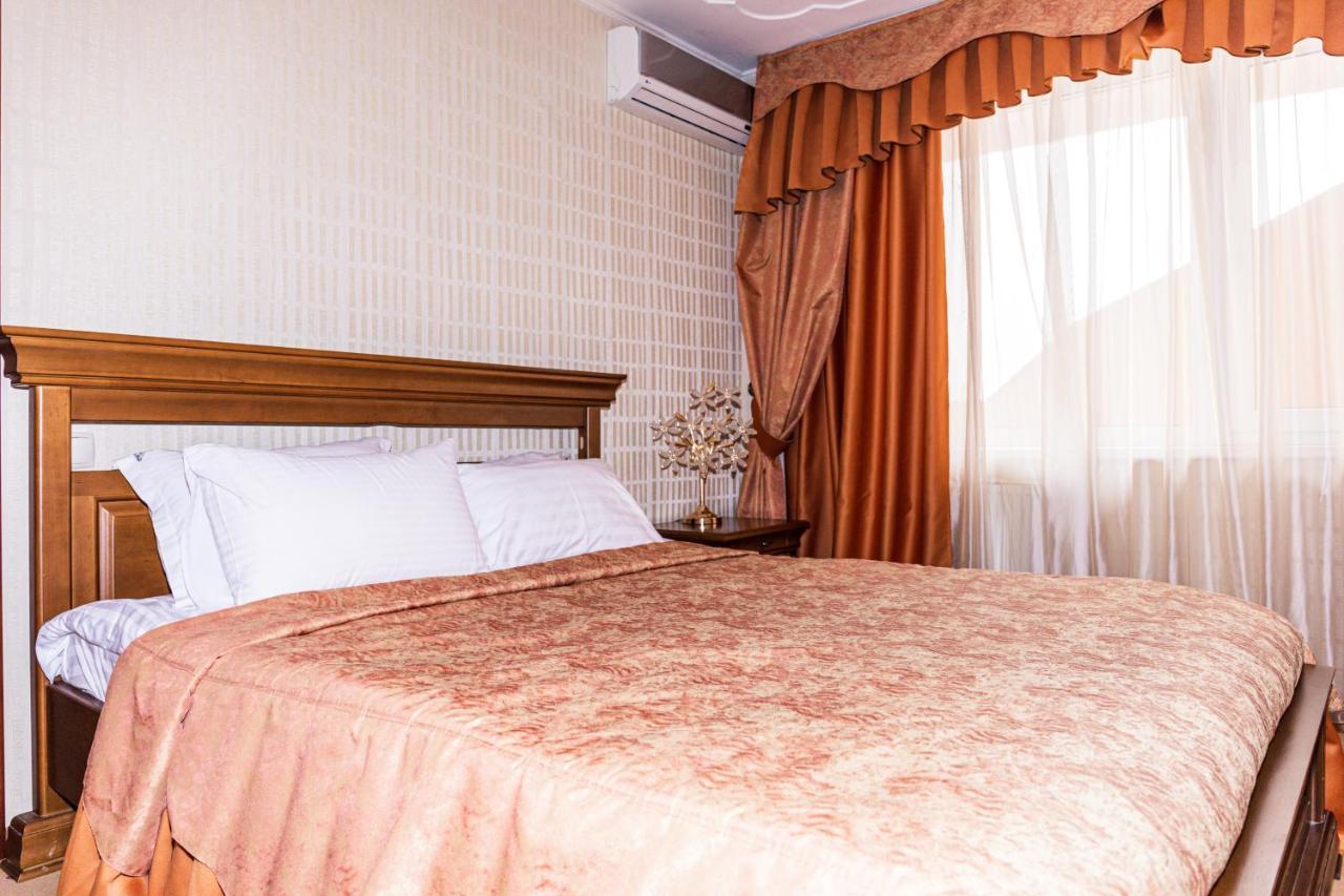 Olymp Hotel Uzhhorod Luaran gambar