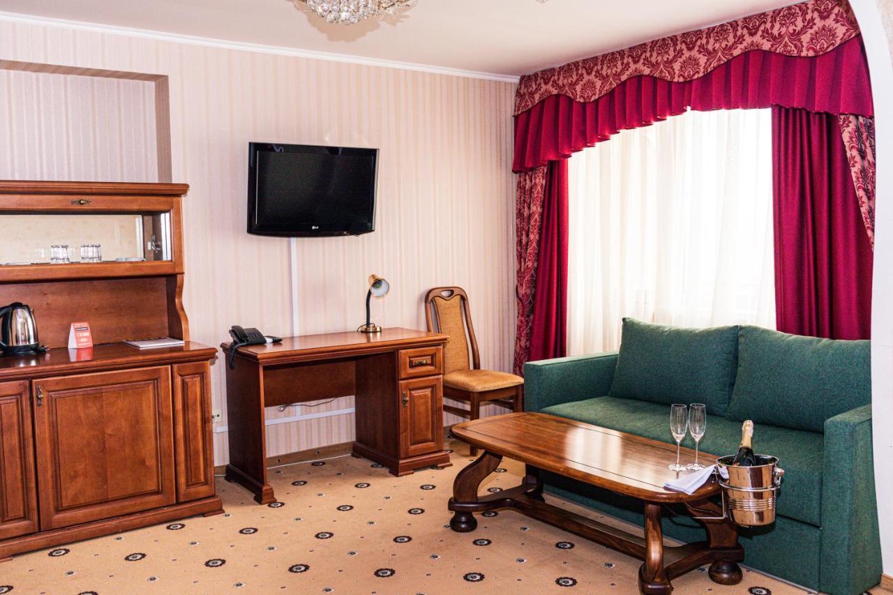 Olymp Hotel Uzhhorod Luaran gambar