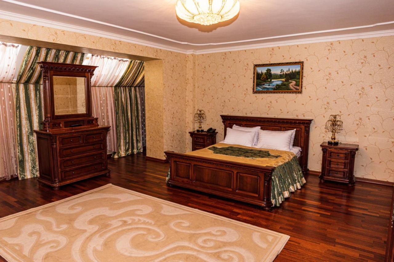 Olymp Hotel Uzhhorod Luaran gambar